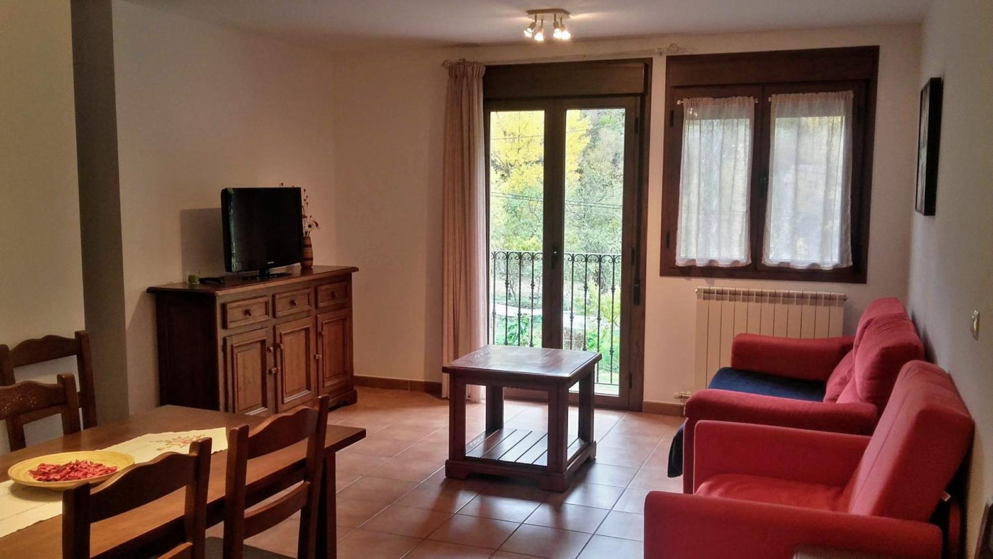 Apartamentos Mobison Salinas de Bielsa Bagian luar foto